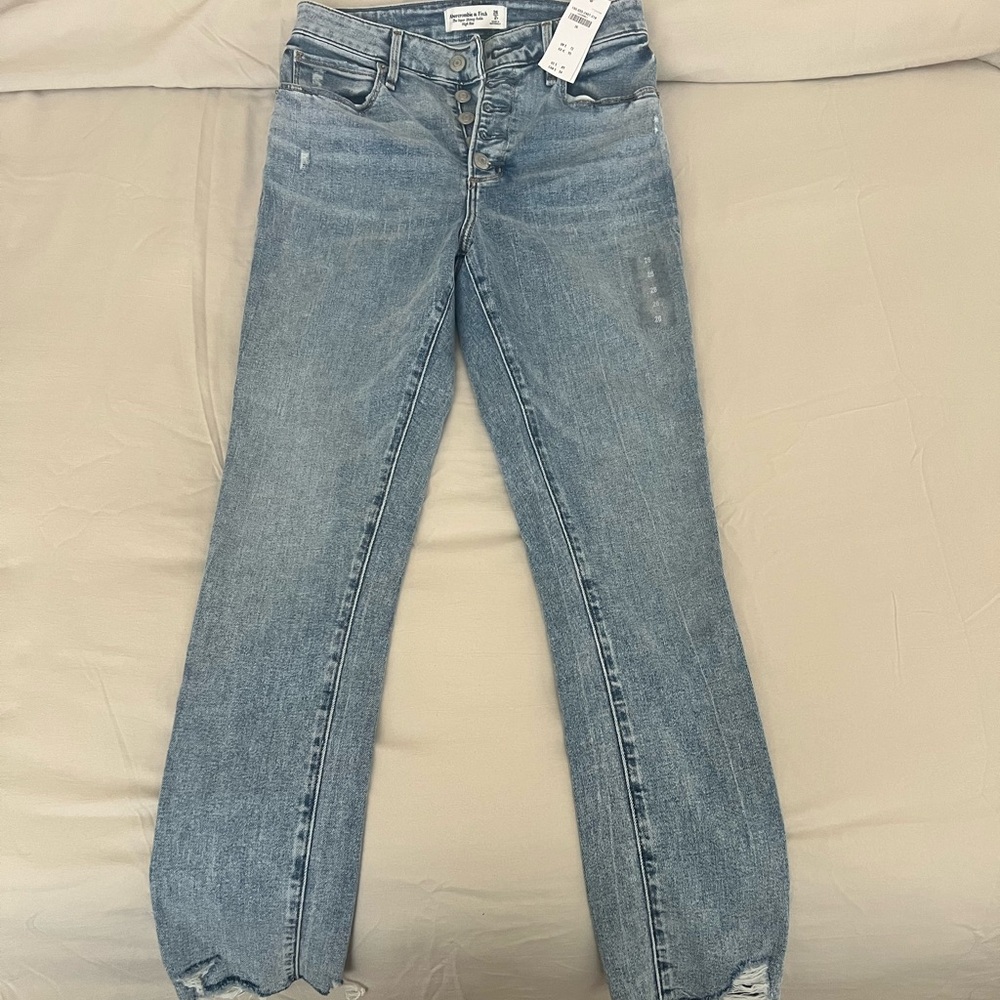 Abercrombie & Fitch the super skinny ankle high rise-NWT 26 Regular length